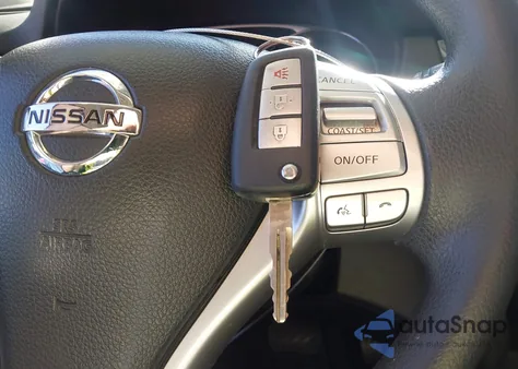 2014 Nissan Rogue S из США, поврежденный, VIN 5N1AT2MT7EC868199